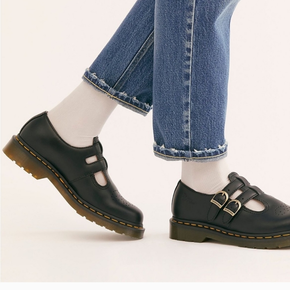 Dr Martens 8065 Mary Jane's. Size 8